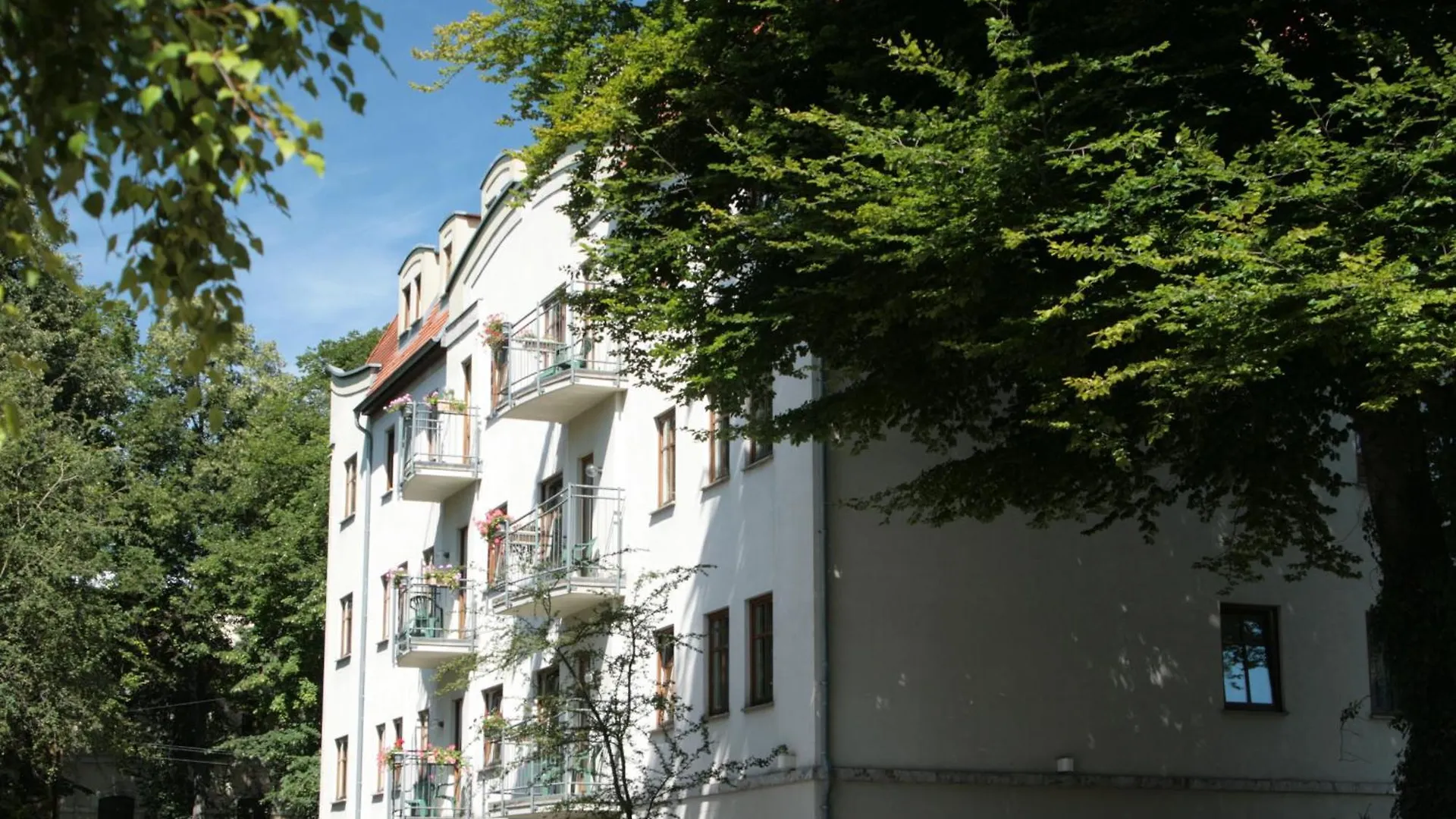 6 Zentrale Hotels nahe Buchenwald für direkten Zugang